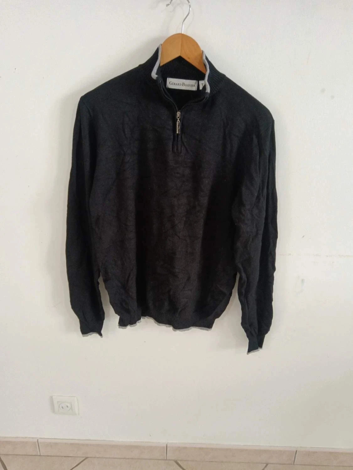 C129 sweat noir Gérard Pasquier T3